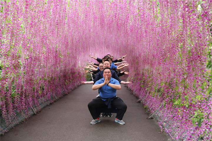 001 001