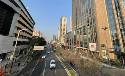 超1200根智慧路燈！ 華體科技“多桿合一”智慧路燈即將為成都一環(huán)路增光