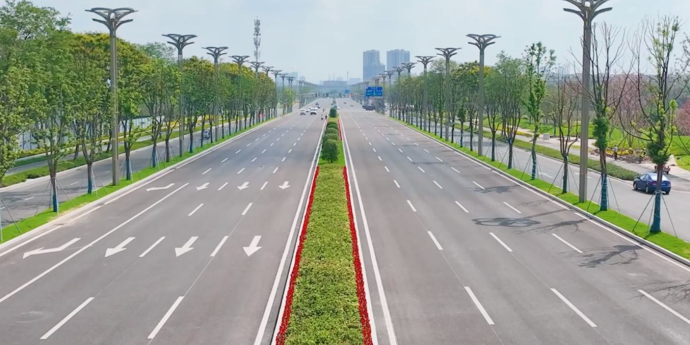 太炫酷啦！德陽(yáng)首條“智慧道路”試通車！位置在……